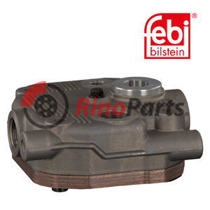 541 130 19 19 Cylinder Head in horizontal position, on the brake compressor