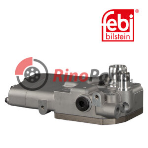 541 130 35 19 Cylinder Head for air compressor with valve plate