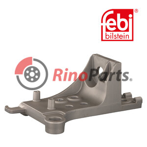 1735 002 Bracket for bumper