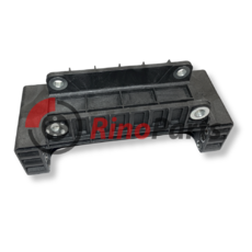 504172285 MUDGUARD RETAINER