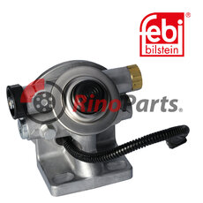 000 477 45 08 Fuel Hand Pump with bracket and fuel filter housing cover