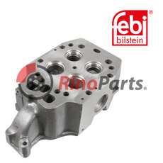 355 010 02 20 Cylinder Head