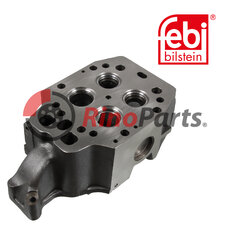 355 010 06 20 Cylinder Head